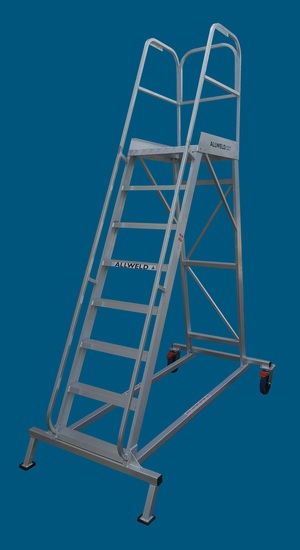 EMOP8 - 8 step order Picker Ladder