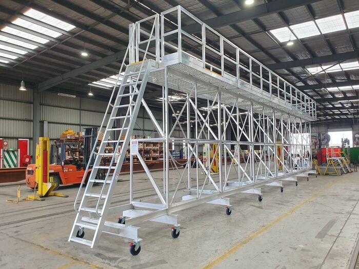 4m high x 15m long mobile platform